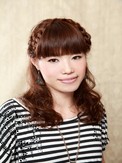小顔効果バツグンのフルバングが可愛いゆるふわセミロング！！